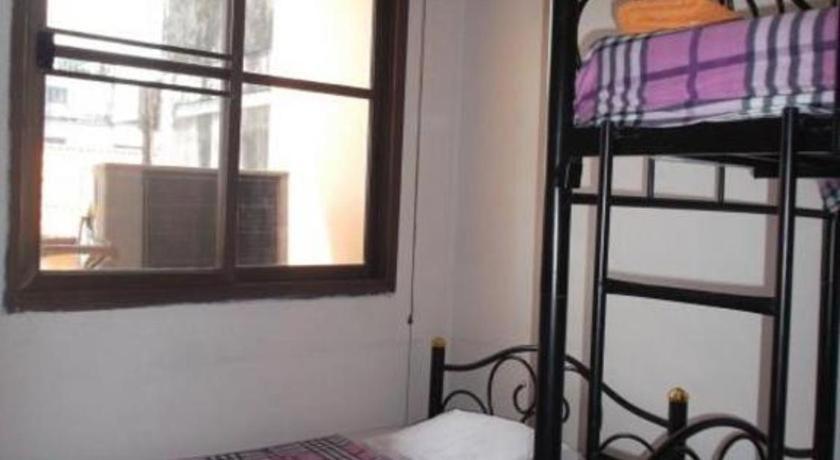 The Twins Hostel Bangkok Exterior foto