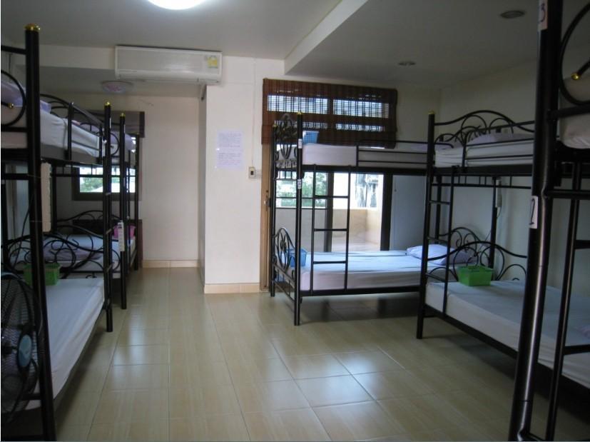 The Twins Hostel Bangkok Exterior foto