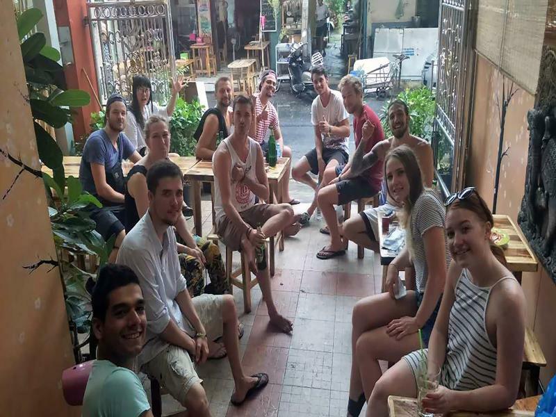 The Twins Hostel Bangkok Exterior foto
